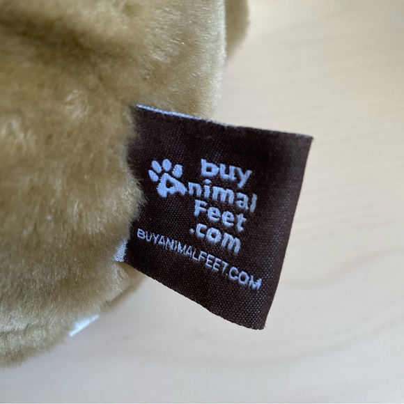 Plush Bulldog Slippers - Unisex, Pre-owned - Picture 11 of 13